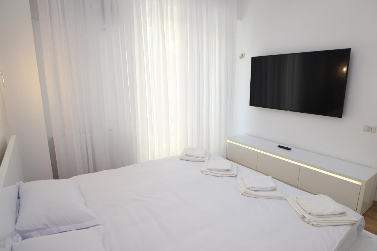 Nicho Residence 2 Bucurestii Noi エクステリア 写真
