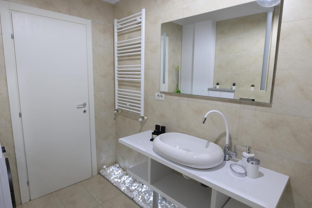 Nicho Residence 2 Bucurestii Noi エクステリア 写真